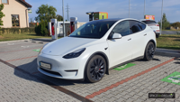 Tesla Model Y - matrace do auta
