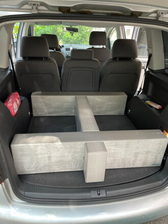 Vyrovnání podlahy pro VW Touran - 3 díly (výška 24 cm)