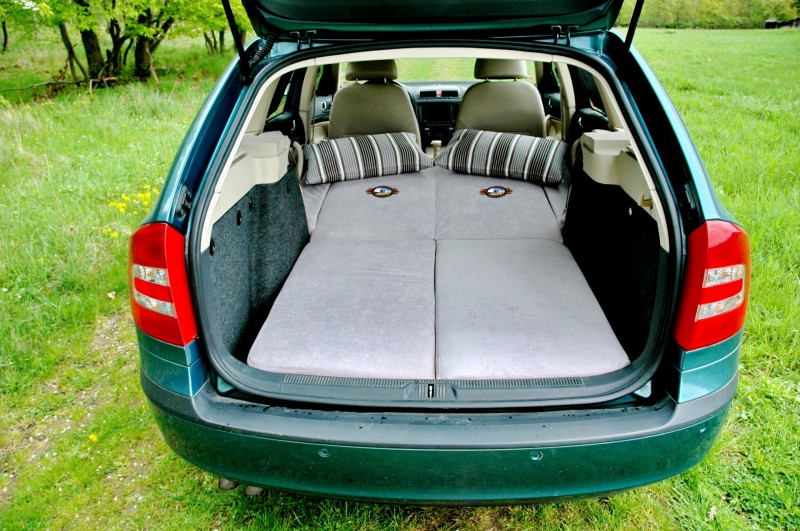 Sleeping In The Car Skoda Octavia Combi Ii